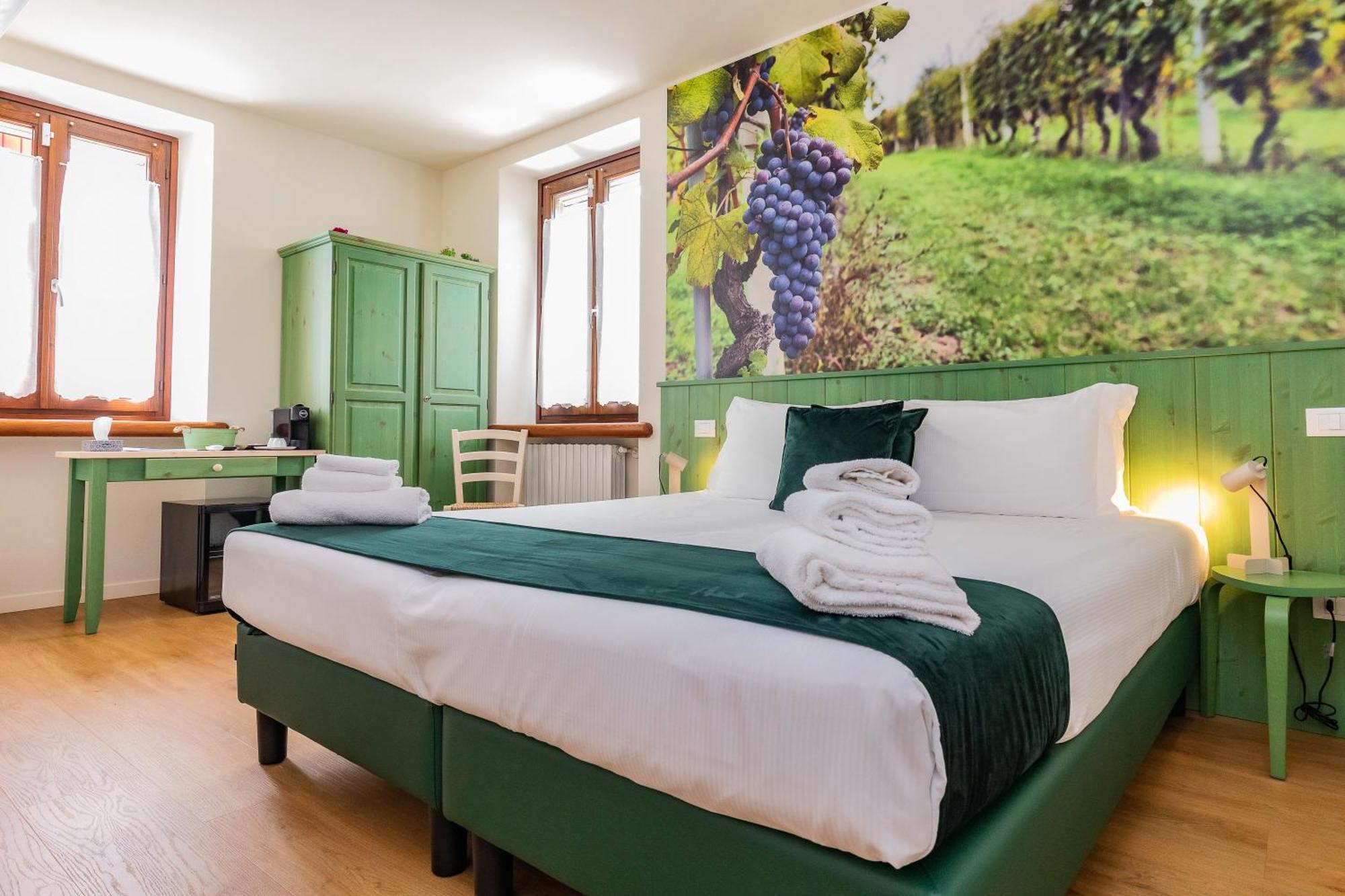 Locanda Il Cavallino 明乔河畔的瓦雷奇奥 外观 照片